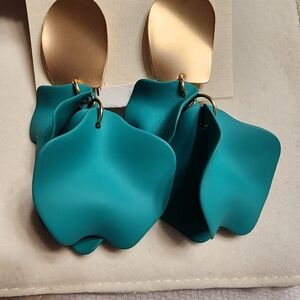 Elegant Teal and Gold Dangle Earrings